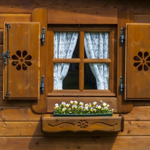 Balconi e fioriera optional per casetta Rustica